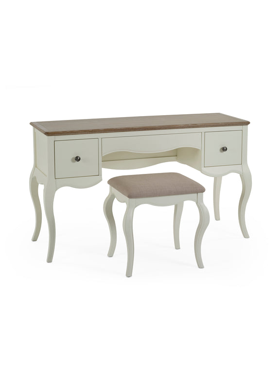 Camille dressing table detail
