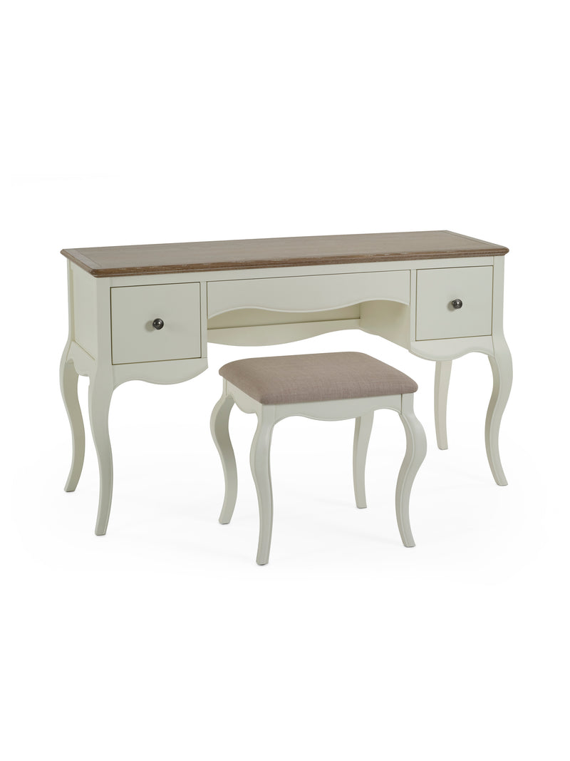 Camille dressing table detail
