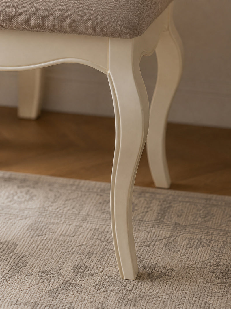 Camille dressing table handle detail