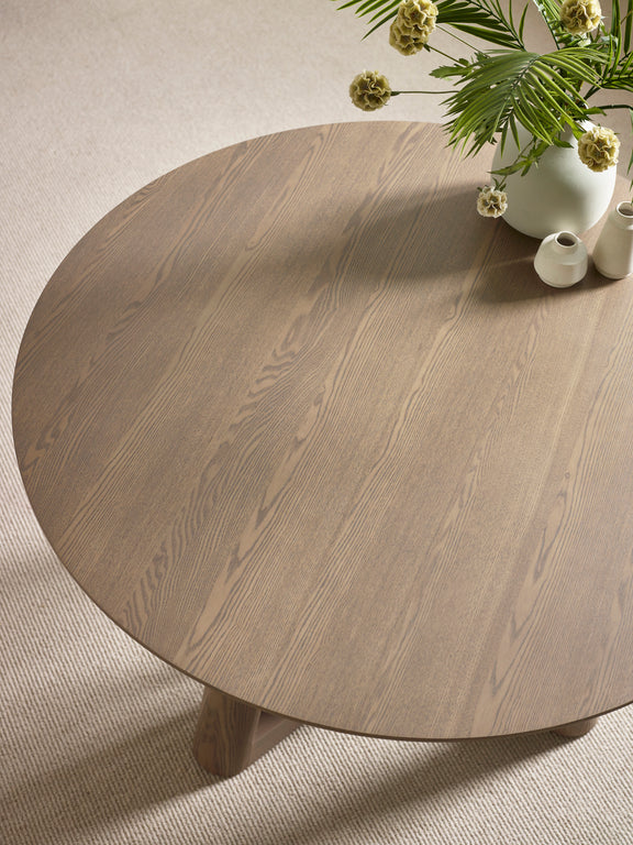Caravelle Round 4 Seater Dining Table – Smokey Oak Effect – alternate view