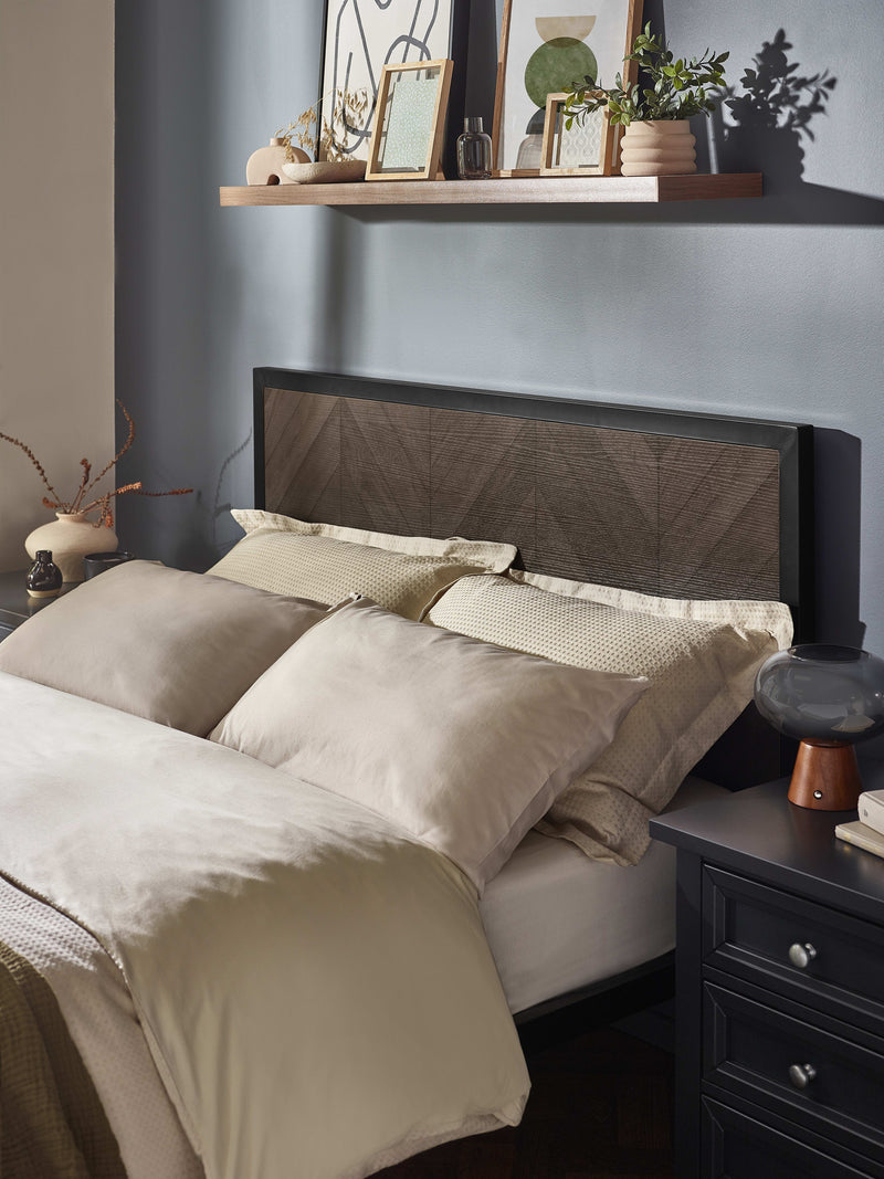 Harrison Dark Oak Herringbone Effect Bed – Double/King – King – alternate view