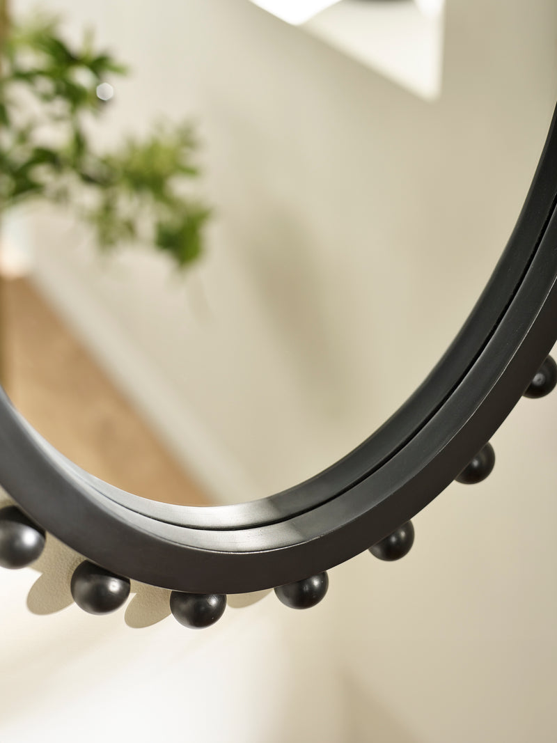 Hendrix 67cm Black Beaded Oval Wall Mirror – detail view