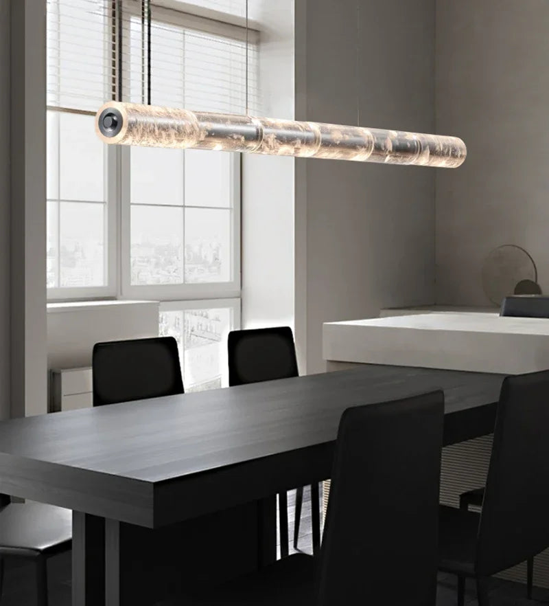 Minimalist linear LED hanging light with sectional design
